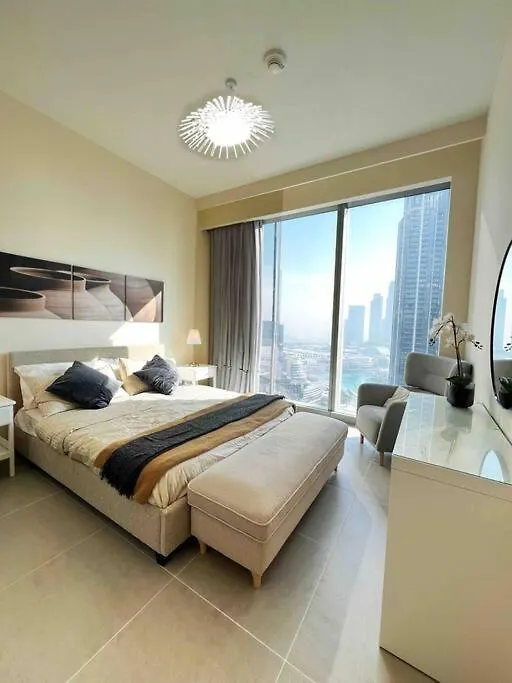 Brand New 2B/R With Burj Khalifa And Fountain View Apartment Dubai