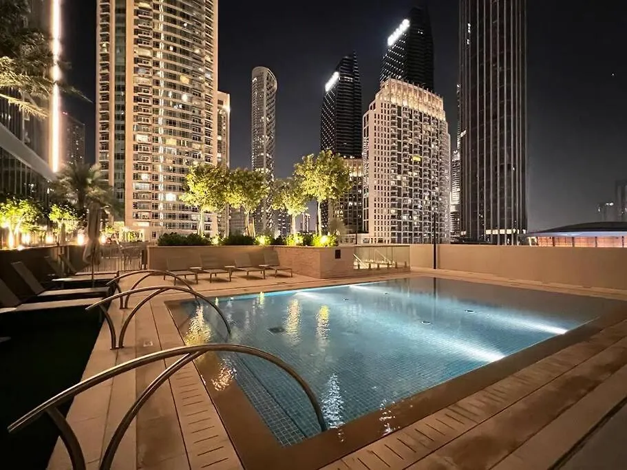 Brand New 2B/R With Burj Khalifa And Fountain View Apartment Dubai