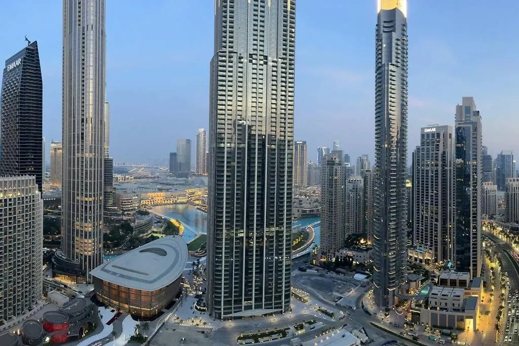 Brand New 2B/R With Burj Khalifa And Fountain View Apartment Dubai