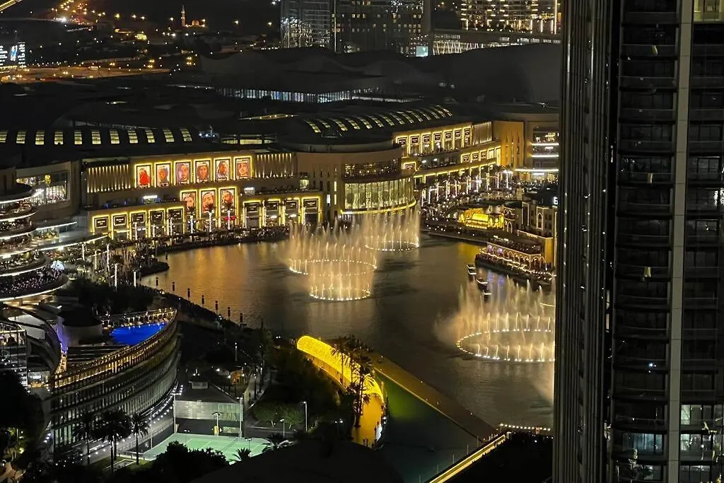 Brand New 2B/R With Burj Khalifa And Fountain View Apartment Dubai