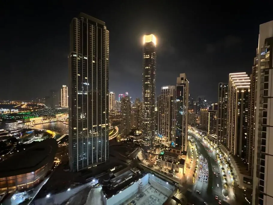 Brand New 2B/R With Burj Khalifa And Fountain View Apartment Dubai
